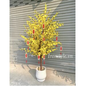 Chậu cây mai giả trang trí Tết cao 1m9