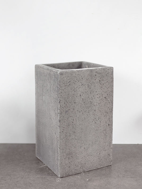 BC151 - Chậu xi măng chữ nhật 24 x 42 cm