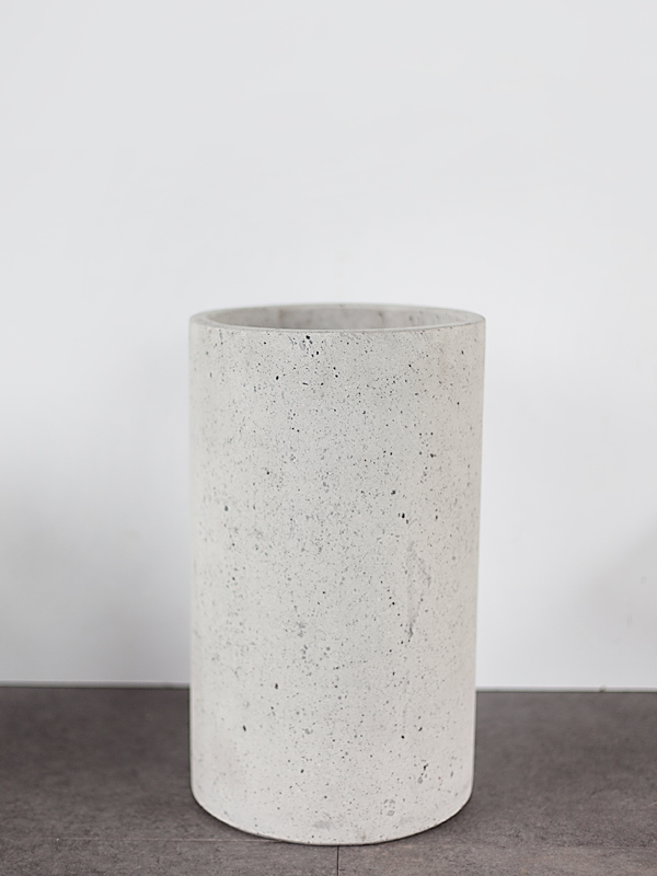 BC252 - Chậu xi măng đá mài trụ tròn 24 x 42 cm