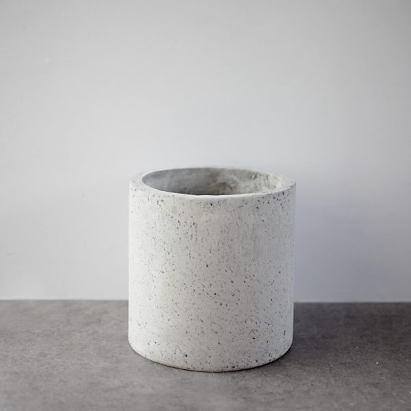 Chậu xi măng tròn 20 x 20