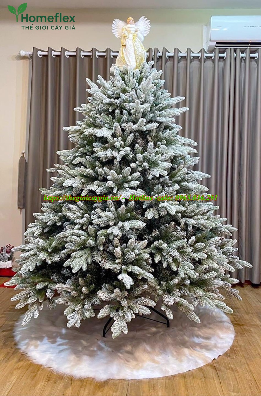 Cây Thông Noel Giả Phủ Tuyết