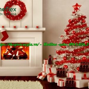 Cây thông noel màu đỏ