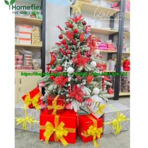 Cây thông noel màu đỏ
