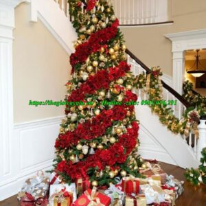 Cây thông noel màu đỏ