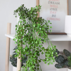 Chậu cây lá giả giả để bàn